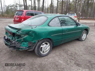 2002 Ford Escort ZX2 Standard with VIN 3FAFP11332R206538, listed as a IAAI auction lot 41374931 with 204,178 mi miles. Bid and sale history available at carsss.com. Image 4.