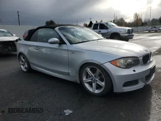 2008 BMW 1 Series 135i with VIN WBAUN93528VF55237, listed as a Copart auction lot 81939914 with 109,031 mi miles and Salvage title. Bid and sale history available at DreamBid. Image 4.