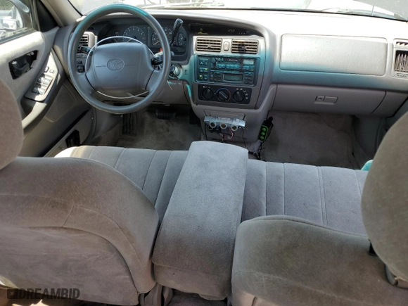 1997 Toyota Avalon XL with VIN 4T1BF12B9VU160305, listed as a Copart auction lot 52998515 with 166,368 mi miles and Clean Title. Bid and sale history available at carsss.com. Image 8.