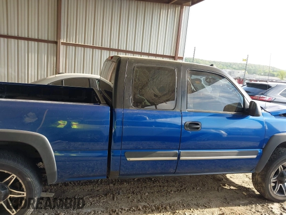 2004 Chevrolet Silverado 1500 Z71 with VIN 1GCEK19T44E171846, listed as a IAAI auction lot 42057527 with 229,080 mi miles and . Bid and sale history available at DreamBid. Image 17.
