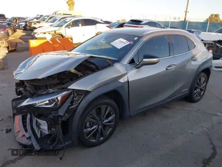 2021 Lexus UX with VIN JTHE9JBHXM2041524, listed as a IAAI auction lot 41826191 with 39,705 mi miles. Bid and sale history available at carsss.com. Image 2.