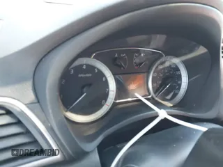 2015 Nissan Sentra SV z VIN 3N1AB7AP6FL681976, wystawiony jako IAAI lot #41900869 z przebiegiem Nie podano mil oraz . Historia ofert i sprzedaży dostępna na DreamBid. Obrazek 7.