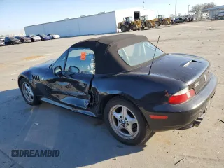 2001 BMW Z3 3.0i with VIN WBACN53441LJ56386, listed as a Copart auction lot 89152745 with 134,384 mi miles and Salvage Title. Bid and sale history available at carsss.com. Image 2.