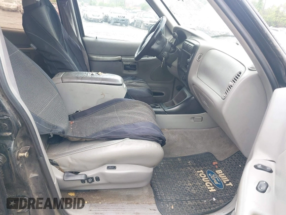 1997 Mercury Mountaineer z VIN 4M2DU55P5VUJ44923, wystawiony jako IAAI lot #42263688 z przebiegiem 146 159 mil mil oraz . Historia ofert i sprzedaży dostępna na DreamBid. Obrazek 5.