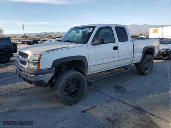 2003 Chevrolet Silverado 1500 LS with VIN 2GCEC19X831392379, listed as a Copart auction lot 46167325 with 0 mi miles and Salvage Title. Bid and sale history available at carsss.com. Image 1.