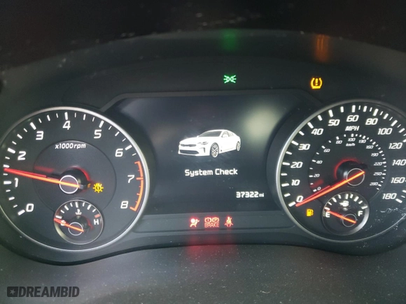 2018 Kia Stinger GT2 with VIN KNAE55LC2J6027769, listed as a Copart auction lot 49493565 with 37,322 mi miles and Salvage Title. Bid and sale history available at carsss.com. Image 9.