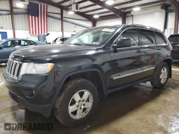 2013 Jeep Grand Cherokee Laredo с VIN 1C4RJFAG9DC598855, выставлен на аукционе Copart как лот 59583605 с пробегом 239 437 миль миль и Чистый • Clean title. История ставок и продаж доступна на DreamBid. Изображение 1.