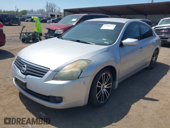 2009 Nissan Altima SL with VIN 1N4AL21E49N472094, listed as a IAAI auction lot 42108451 with 210,448 mi miles and . Bid and sale history available at DreamBid. Image 2.