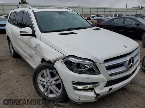 2015 Mercedes-Benz GL-Class GL 450 with VIN 4JGDF6EE2FA451730, listed as a Copart auction lot 70329702 with 119,340 mi miles. Bid and sale history available at carsss.com. Image 4.