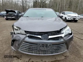 2015 Toyota Camry LE z VIN 4T1BD1FKXFU152666, wystawiony jako Copart lot #54879515 z przebiegiem 315 836 mil mil oraz Czysty tytuł • Clean title. Historia ofert i sprzedaży dostępna na DreamBid. Obrazek 5.