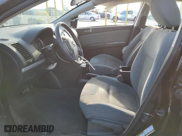 2010 Nissan Sentra S z VIN 3N1AB6AP4AL616577, wystawiony jako Copart lot #56825575 z przebiegiem 132 247 mil mil oraz Czysty tytuł • Clean title. Historia ofert i sprzedaży dostępna na DreamBid. Obrazek 7.