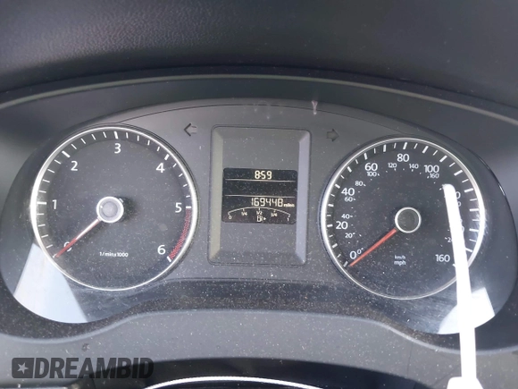 2013 Volkswagen Jetta TDI w/Premium z VIN 3VWLL7AJ6DM291317, wystawiony jako IAAI lot #42091621 z przebiegiem 169 448 mil mil oraz . Historia ofert i sprzedaży dostępna na DreamBid. Obrazek 7.