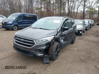 2019 Ford Escape SE with VIN 1FMCU0GDXKUB29364, listed as a IAAI auction lot 41673950 with 65,722 mi miles. Bid and sale history available at carsss.com. Image 18.