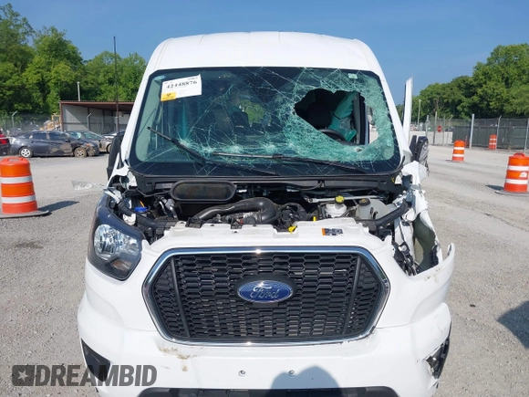 2024 Ford Transit Passenger XL с VIN 1FBAX2C82RKA42933, выставлен на аукционе IAAI как лот 42448876 с пробегом Не указан миль и . История ставок и продаж доступна на DreamBid. Изображение 12.