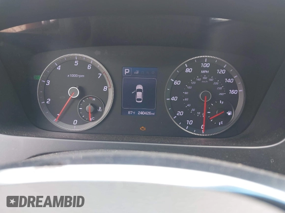2015 Hyundai Sonata Sport with VIN 5NPE34AB5FH163825, listed as a IAAI auction lot 42013743 with Not Provided miles and . Bid and sale history available at carsss.com. Image 7.