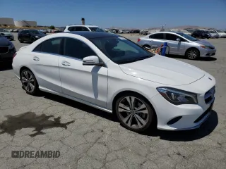 2019 Mercedes-Benz CLA 250 z VIN WDDSJ4EB8KN744108, wystawiony jako Copart lot #61002865 z przebiegiem 87 522 mil mil oraz Szkoda całkowita • Salvage title. Historia ofert i sprzedaży dostępna na DreamBid. Obrazek 4.