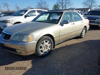 2000 Acura RL w/Navigation System with VIN JH4KA9668YC004134, listed as a IAAI auction lot 41475780 with 212,473 mi miles. Bid and sale history available at carsss.com. Image 2.