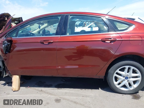 2015 Ford Fusion SE z VIN 3FA6P0H73FR306731, wystawiony jako IAAI lot #42149496 z przebiegiem Nie podano mil oraz . Historia ofert i sprzedaży dostępna na DreamBid. Obrazek 14.