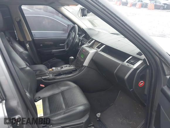 2007 Land Rover Range Rover Sport SC with VIN SALSH23457A118876, listed as a IAAI auction lot 41538524 with 262,495 mi miles and . Bid and sale history available at DreamBid. Image 5.
