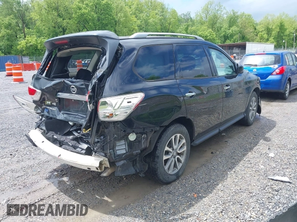 2016 Nissan Pathfinder S with VIN 5N1AR2MM4GC635388, listed as a IAAI auction lot 42240805 with 56,822 mi miles and . Bid and sale history available at DreamBid. Image 4.