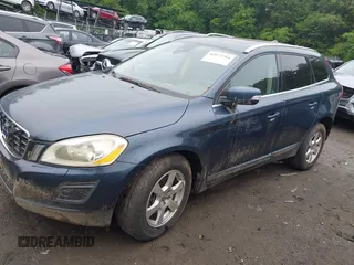 2011 Volvo XC60 3.2L z VIN YV4952DZ7B2200908, wystawiony jako IAAI lot #42473704 z przebiegiem 220 643 mil mil oraz . Historia ofert i sprzedaży dostępna na DreamBid. Obrazek 2.