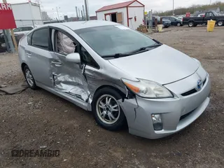 2010 Toyota Prius II z VIN JTDKN3DU1A5108849, wystawiony jako IAAI lot #42031324 z przebiegiem 141 503 mil mil oraz . Historia ofert i sprzedaży dostępna na DreamBid. Obrazek 1.