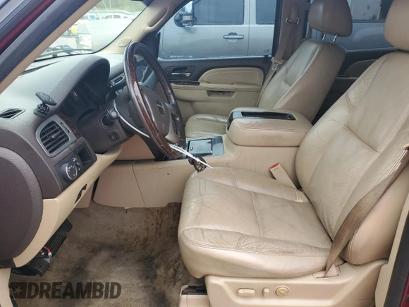 2010 GMC Yukon Denali with VIN 1GKUCEEFXAR105133, listed as a Copart auction lot 64468444 with 200,011 mi miles and Salvage Title. Bid and sale history available at carsss.com. Image 7.