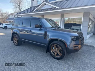 2020 Land Rover Defender SE with VIN SALEPEEU6L2017266, listed as a IAAI auction lot 42120066 with 117,429 mi miles and . Bid and sale history available at DreamBid. Image 1.