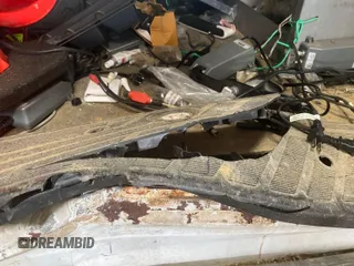 2016 Ford Transit Cargo с VIN 1FTYE1YM5GKB48869, выставлен на аукционе IAAI как лот 42826183 с пробегом 147 263 миль миль и . История ставок и продаж доступна на DreamBid. Изображение 14.