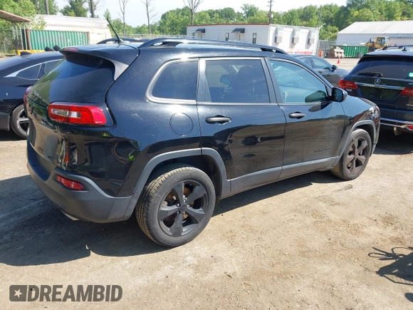 2017 Jeep Cherokee Altitude с VIN 1C4PJLAS6HW595992, выставлен на аукционе IAAI как лот 42242411 с пробегом 133 550 миль миль и . История ставок и продаж доступна на DreamBid. Изображение 4.