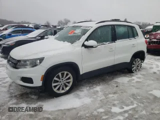 2018 Volkswagen Tiguan with VIN WVGBV7AX3JK001773, listed as a Copart auction lot 44458835 with 35,265 mi miles and Clean Title. Bid and sale history available at DreamBid. Image 1.