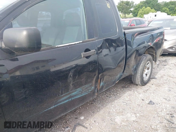 2007 Nissan Titan LE z VIN 1N6BA06A07N245025, wystawiony jako IAAI lot #42469264 z przebiegiem 324 485 mil mil oraz . Historia ofert i sprzedaży dostępna na DreamBid. Obrazek 6.