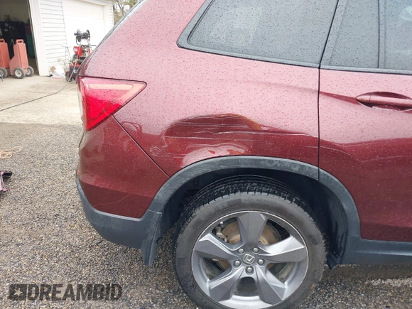 2019 Honda Passport Touring z VIN 5FNYF8H99KB005625, wystawiony jako IAAI lot #41905030 z przebiegiem 64 998 mil mil oraz . Historia ofert i sprzedaży dostępna na DreamBid. Obrazek 20.