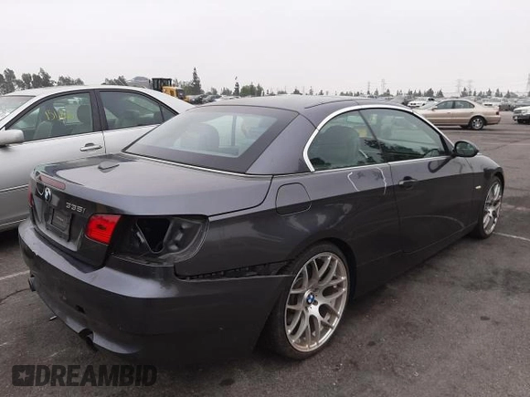 2007 BMW 3 Series 335i with VIN WBAWL73537PX50041, listed as a Copart auction lot 47267675 with 117,940 mi miles and Clean Title. Bid and sale history available at carsss.com. Image 3.