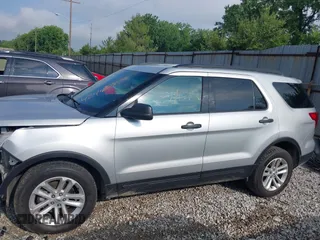 2017 Ford Explorer with VIN 1FM5K7B83HGC83763, listed as a IAAI auction lot 42445736 with 96,400 mi miles and . Bid and sale history available at DreamBid. Image 15.