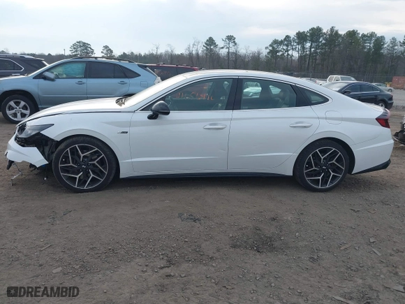 2021 Hyundai Sonata N Line with VIN 5NPEK4JC6MH110611, listed as a IAAI auction lot 41656490 with 52,061 mi miles. Bid and sale history available at carsss.com. Image 14.