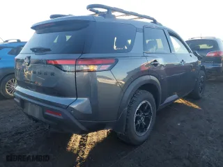 2024 Nissan Pathfinder SV with VIN 5N1DR3BD6RC246566, listed as a Copart auction lot 80794844 with 7,339 mi miles and Salvage Title. Bid and sale history available at carsss.com. Image 3.