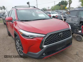 2024 Toyota Corolla Cross XLE с VIN 7MUDAAAG0RV094154, выставлен на аукционе IAAI как лот 42198237 с пробегом 6 109 миль миль и . История ставок и продаж доступна на DreamBid. Изображение 1.