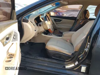 2015 Nissan Altima S with VIN 1N4AL3AP9FN890184, listed as a IAAI auction lot 42130699 with 149,679 mi miles and . Bid and sale history available at carsss.com. Image 5.