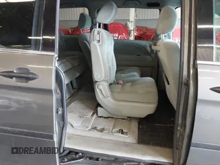 2008 Honda Odyssey LX with VIN 5FNRL38258B064490, listed as a IAAI auction lot 42228533 with 126,043 mi miles and . Bid and sale history available at DreamBid. Image 8.