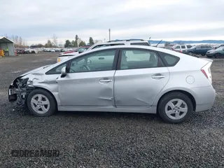 2011 Toyota Prius I z VIN JTDKN3DU6B0321701, wystawiony jako IAAI lot #41631688 z przebiegiem 127 987 mil mil oraz . Historia ofert i sprzedaży dostępna na DreamBid. Obrazek 15.