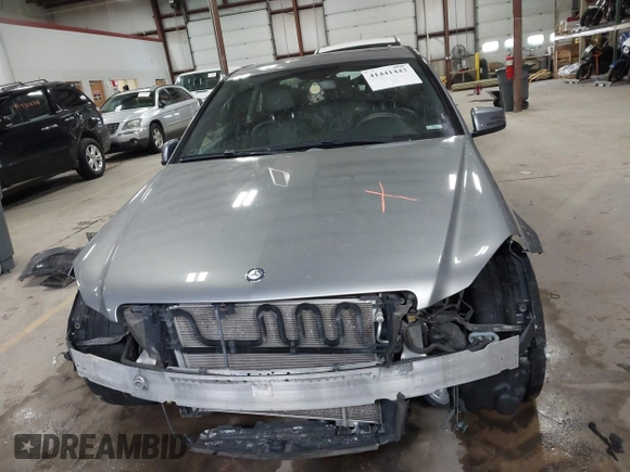 2014 Mercedes-Benz C-Class C 300 Sport with VIN WDDGF8AB5EA954097, listed as a IAAI auction lot 41441443 with 100,074 mi miles. Bid and sale history available at carsss.com. Image 12.