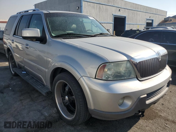2004 Lincoln Navigator Luxury with VIN 5LMFU28R94LJ23919, listed as a Copart auction lot 71115804 with 157,518 mi miles and Clean Title. Bid and sale history available at carsss.com. Image 4.