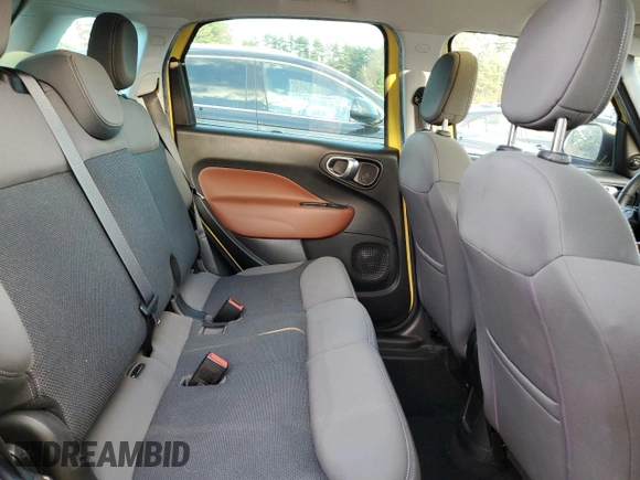 2014 FIAT 500L Trekking with VIN ZFBCFADH2EZ016949, listed as a Copart auction lot 80156724 with 41,827 mi miles and Clean Title. Bid and sale history available at carsss.com. Image 11.