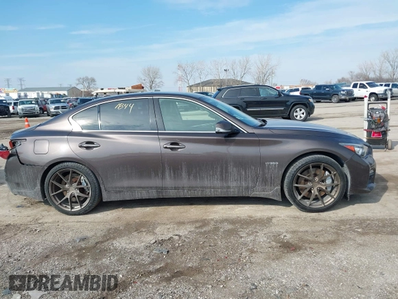 2014 Infiniti Q50 Hybrid Sport with VIN JN1AV7AR7EM703030, listed as a IAAI auction lot 41661844 with 128,202 mi miles. Bid and sale history available at carsss.com. Image 13.