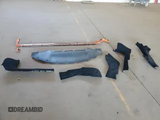 2025 Tesla Model 3 Long Range z VIN 5YJ3E1EB6SF935588, wystawiony jako Copart lot #54360605 z przebiegiem Nie podano mil oraz Szkoda całkowita • Salvage title. Historia ofert i sprzedaży dostępna na DreamBid. Obrazek 12.