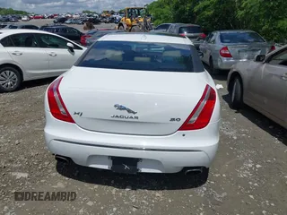2015 Jaguar XJ with VIN SAJWA1CZ0F8V75119, listed as a IAAI auction lot 42248663 with 94,060 mi miles and . Bid and sale history available at DreamBid. Image 16.