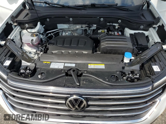 2025 Volkswagen Atlas SE with VIN 1V2HR2CA1SC555919, listed as a Copart auction lot 62876785 with 2,377 mi miles and Non repairable. Bid and sale history available at DreamBid. Image 13.