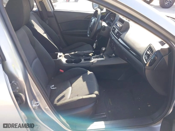 2014 Mazda Mazda3 i Sport with VIN JM1BM1U79E1141385, listed as a IAAI auction lot 41327939 with 132,975 mi miles. Bid and sale history available at carsss.com. Image 5.