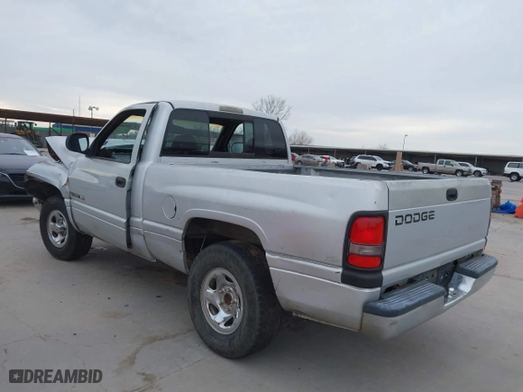 2001 Dodge Ram 1500 Work Special with VIN 1B7HC16X71S331748, listed as a IAAI auction lot 41699891 with 261,460 mi miles. Bid and sale history available at carsss.com. Image 3.